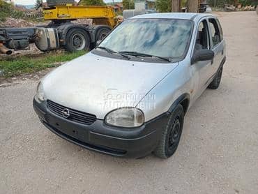 Opel Corsa B 
