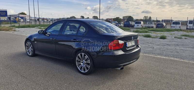 BMW 320 2,0 aut NOV restajli