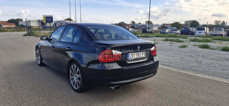 BMW 320 2,0 aut NOV restajli