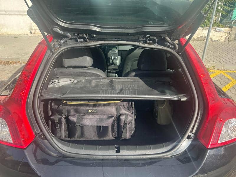 Volvo C30 1.6  HDI R-Design