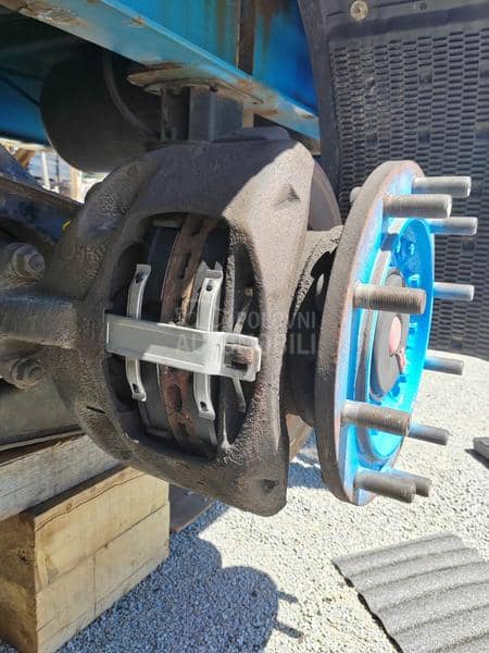 Schwarzmuller J SERIE