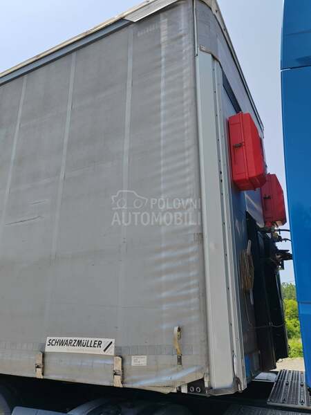 Schwarzmuller J SERIE