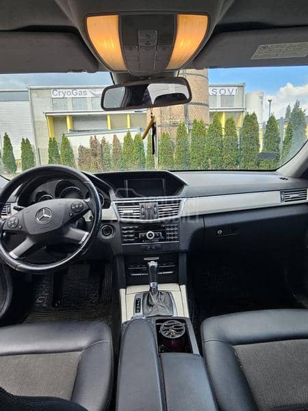 Mercedes Benz E 220 2.2 CDI Avantgard
