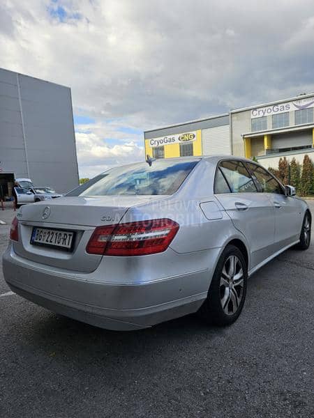 Mercedes Benz E 220 2.2 CDI Avantgard