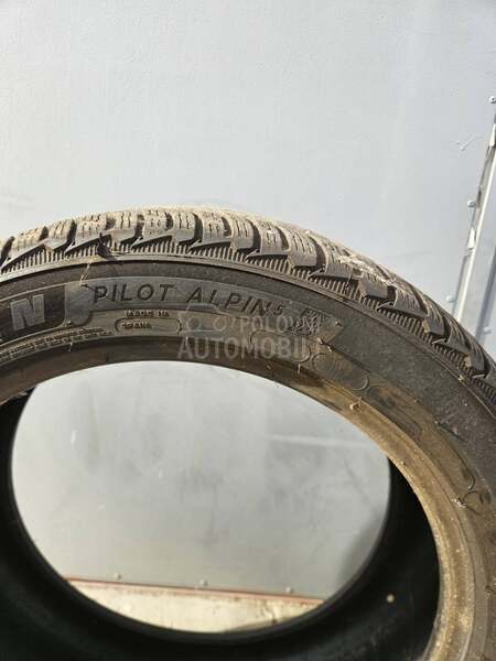 Michelin 245/45 R18 Zimska