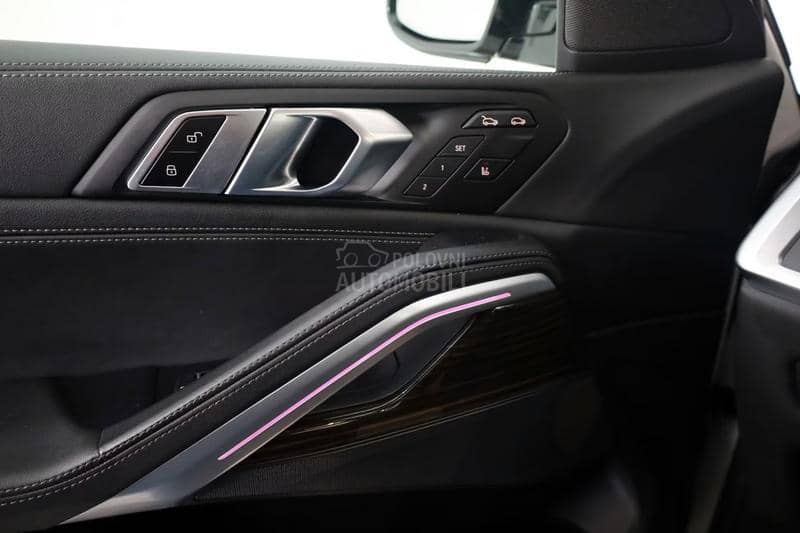 BMW X6 30d/HIBRID/M/ICONIC BMW X6 30d/HIBRID/M/ICONIC