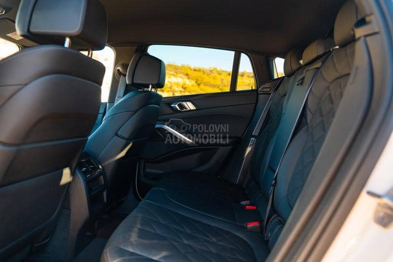 BMW X6 30d/HIBRID/M pro/21