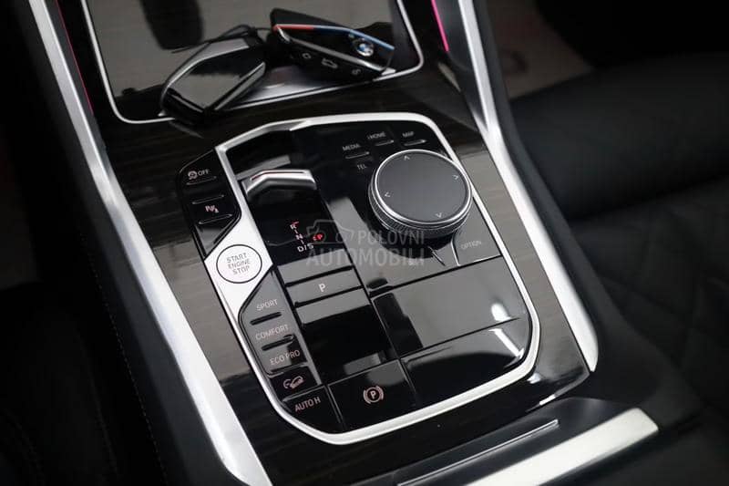 BMW X6 30d/HIBRID/M/ICONIC BMW X6 30d/HIBRID/M/ICONIC