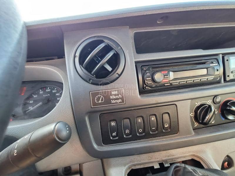 Renault Mascott 160 kiper kran