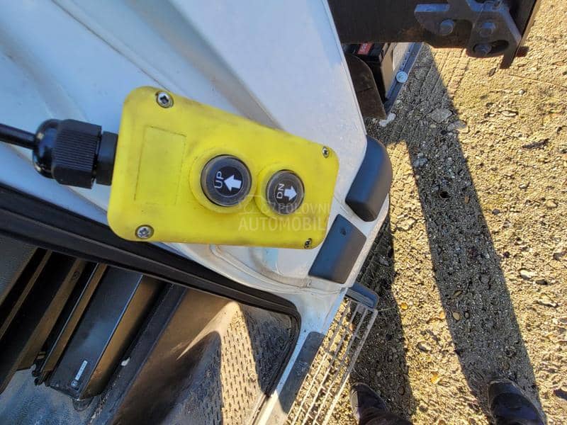 Renault Mascott 160 kiper kran