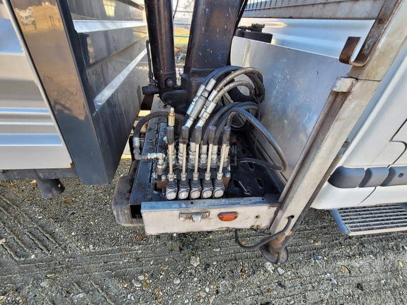 Renault Mascott 160 kiper kran