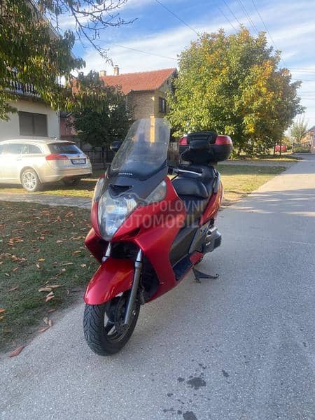 Honda Silver Wing 400