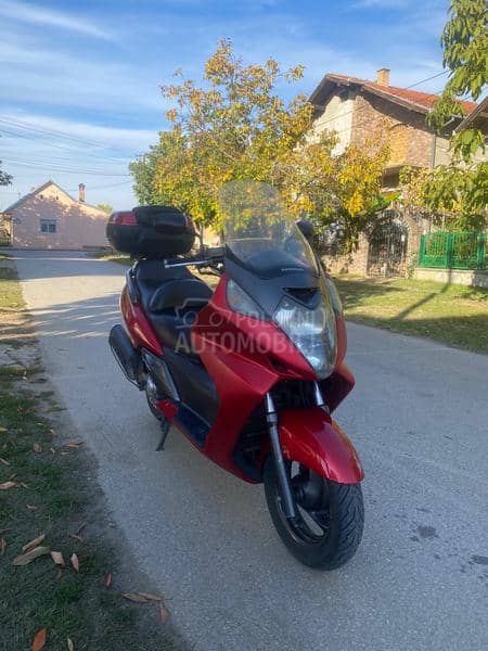 Honda Silver Wing 400