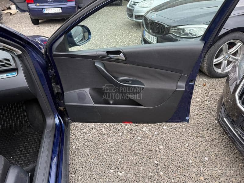 Volkswagen Passat B6 2,0TDI DSG