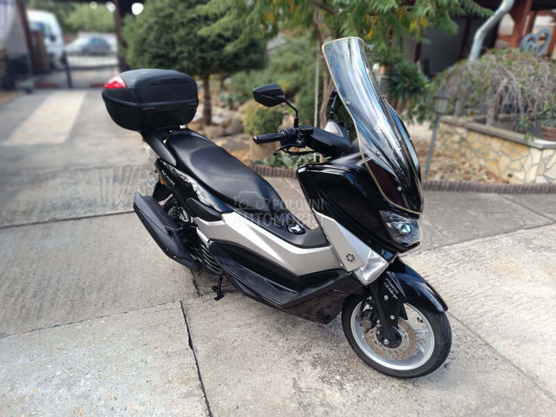 Yamaha NMax 125