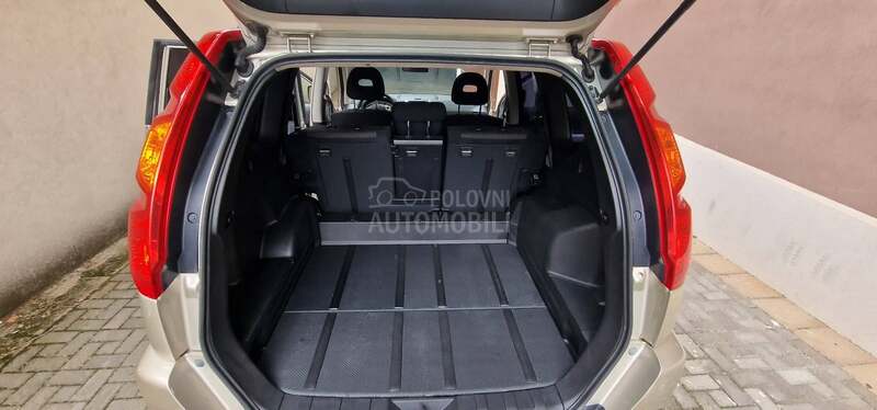 Nissan X-Trail 4x4 O.D.L.I.C.A.N CH