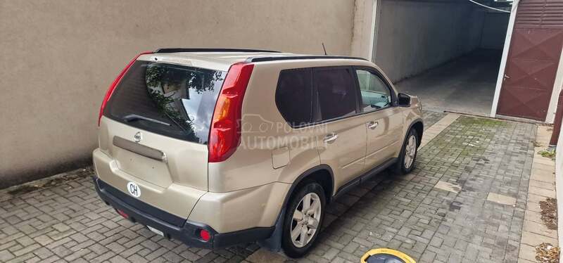 Nissan X-Trail 4x4 O.D.L.I.C.A.N CH