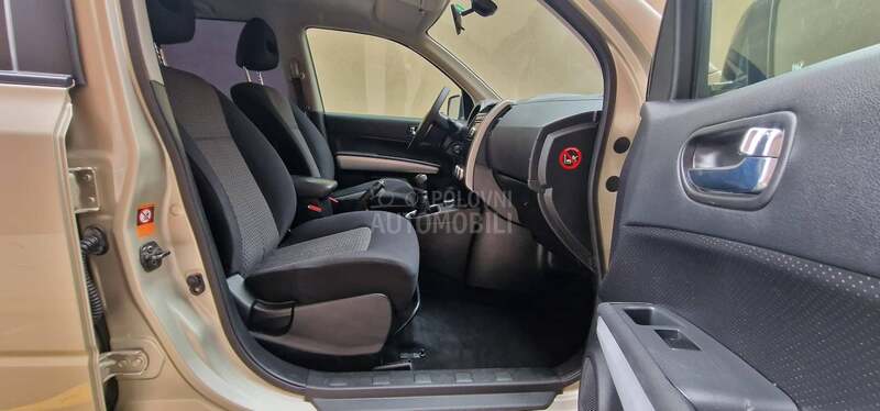 Nissan X-Trail 4x4 O.D.L.I.C.A.N CH