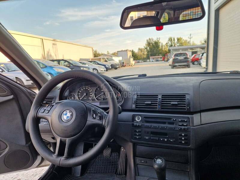 BMW 318 e46