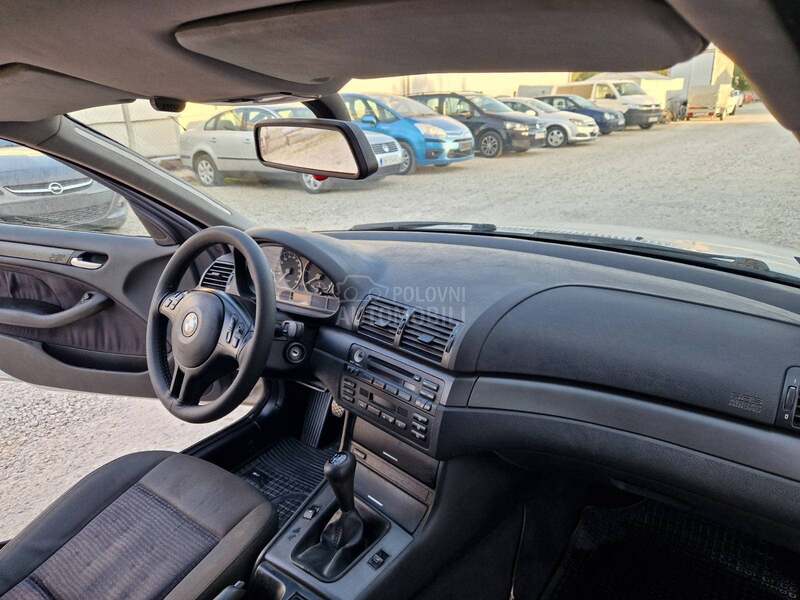 BMW 318 e46