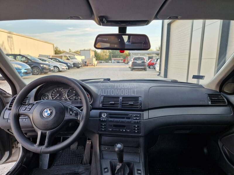 BMW 318 e46