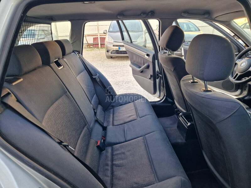BMW 318 e46