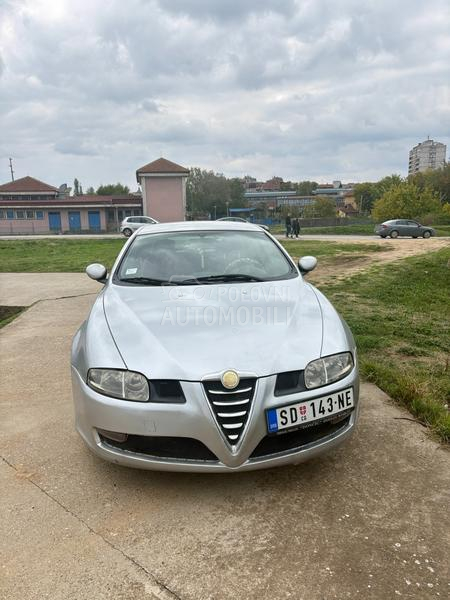 Alfa Romeo GT 1.9  JTD