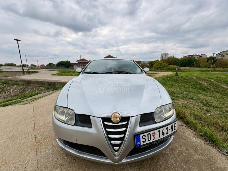 Alfa Romeo GT 1.9  JTD