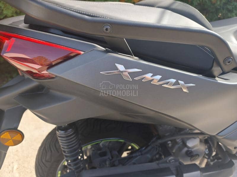 Yamaha X MAX