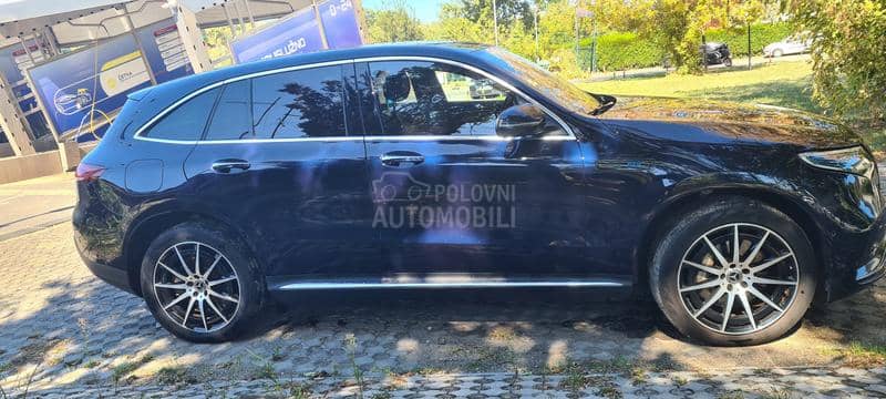 Mercedes Benz EQC 400 400