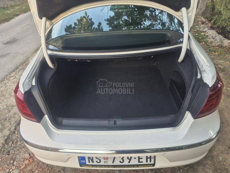 Volkswagen Passat CC 2,0 TDI