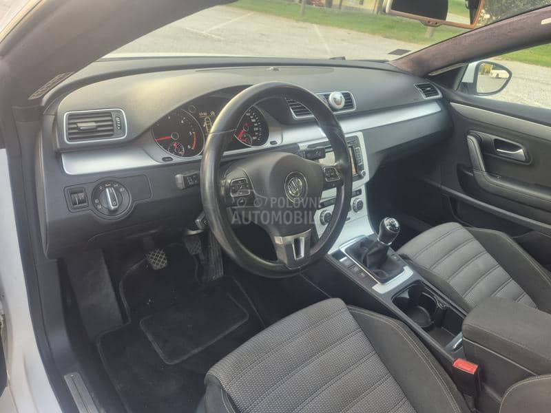 Volkswagen Passat CC 2,0 TDI