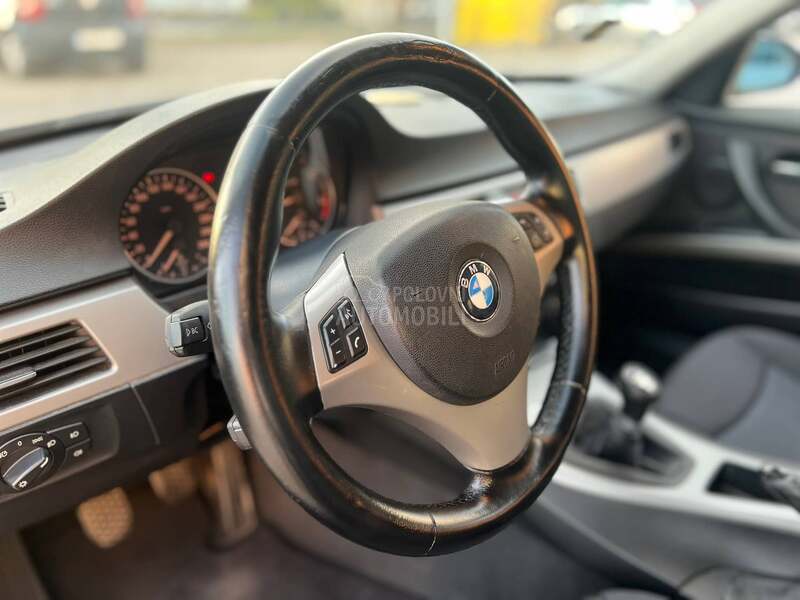 BMW 320 2.0