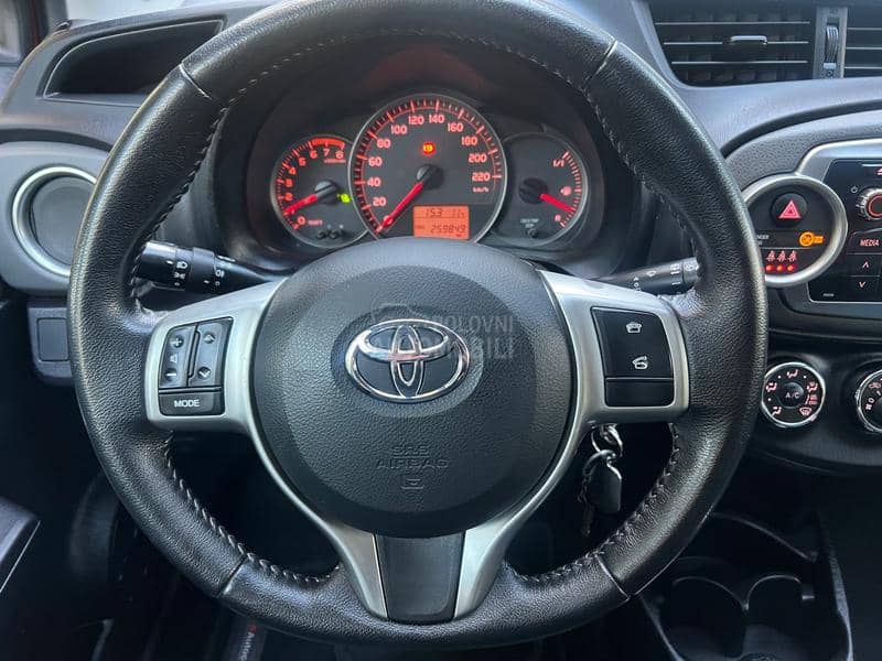 Toyota Yaris 1.3 VVT-i