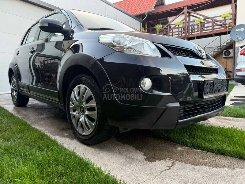 Toyota Urban Cruiser 