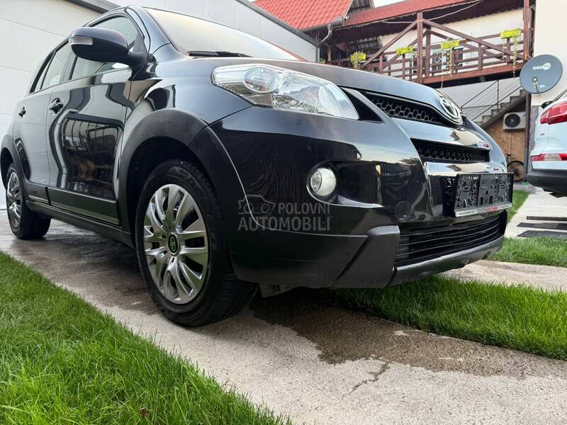 Toyota Urban Cruiser 