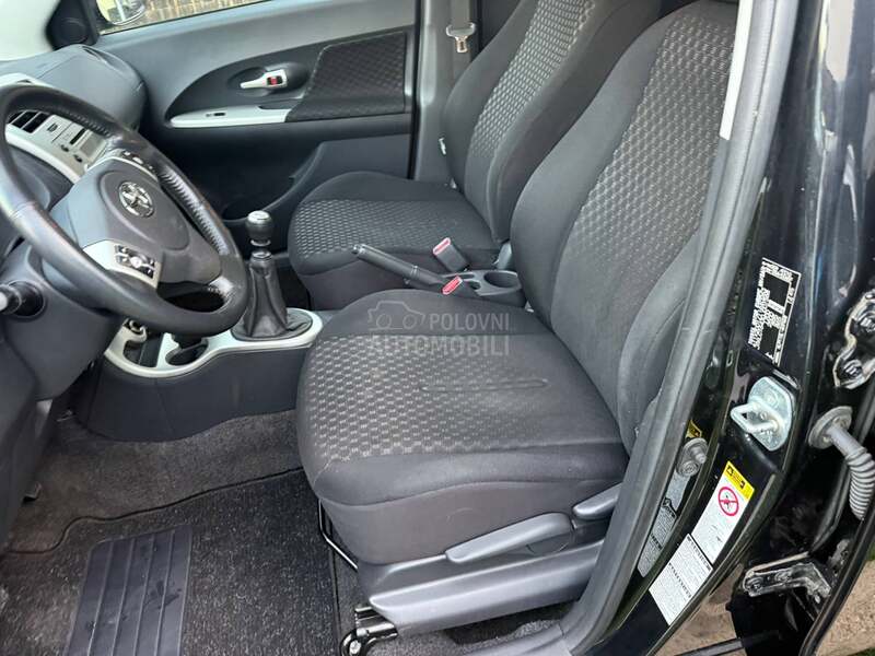 Toyota Urban Cruiser 