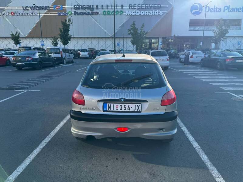 Peugeot 206 1.4 16V