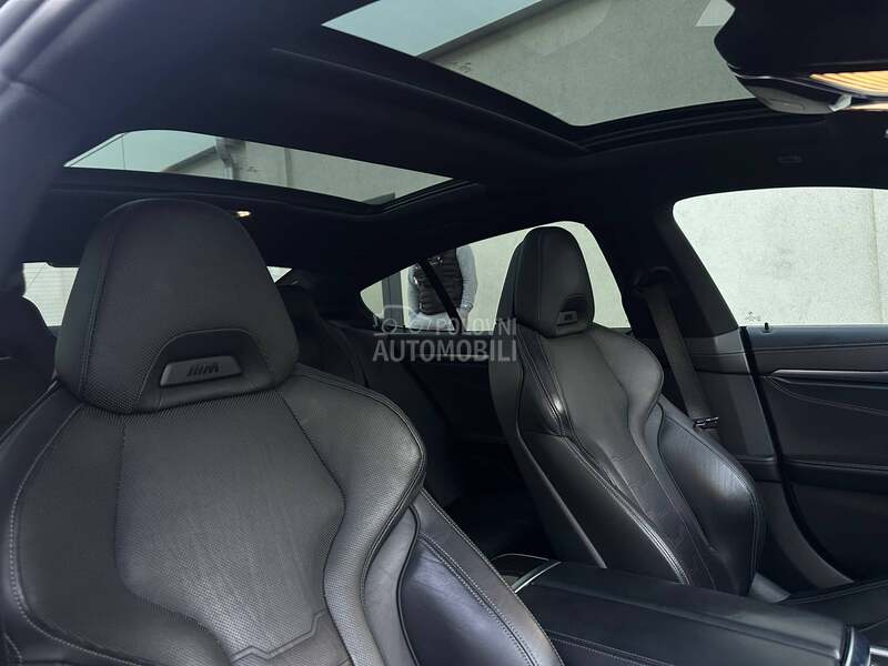 BMW 840 i xDrive/M paket