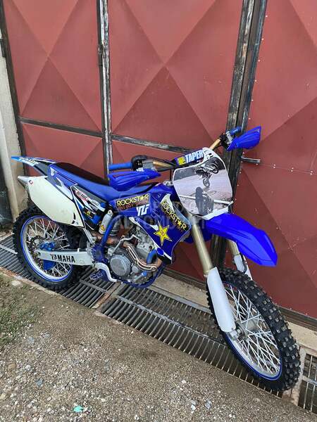 Yamaha yzf 250