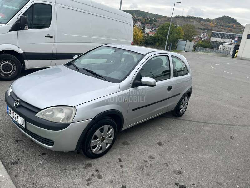 Opel Corsa C 1.7 DTI