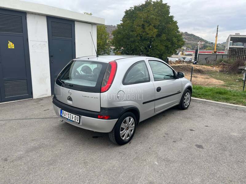 Opel Corsa C 1.7 DTI