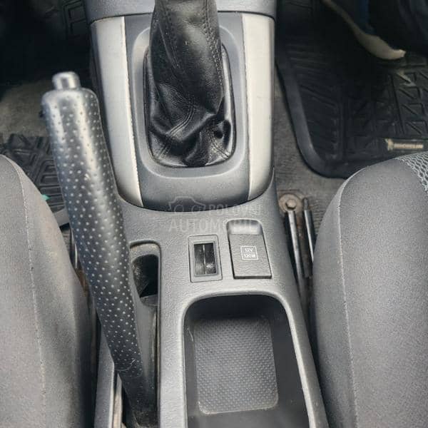 Toyota RAV 4 LIMITED/reg dugo