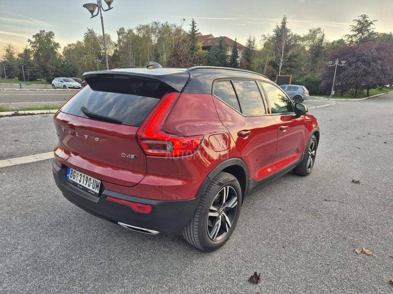 Volvo XC40 D4 R design 4x4