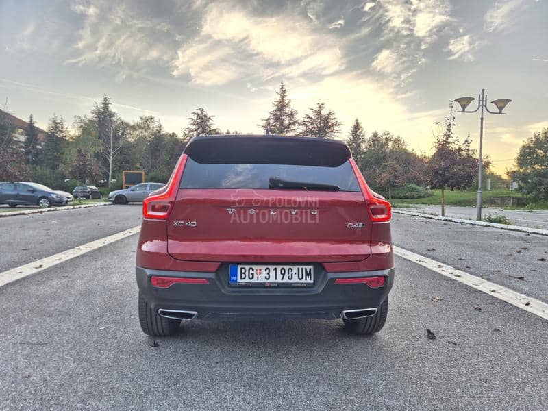 Volvo XC40 D4 R design 4x4