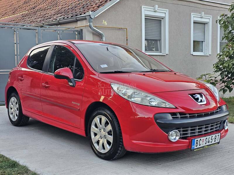 Peugeot 207 1.4