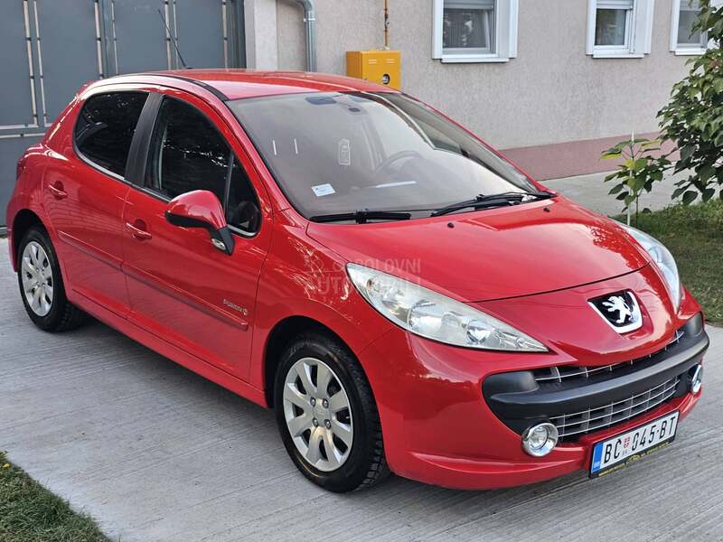 Peugeot 207 1.4