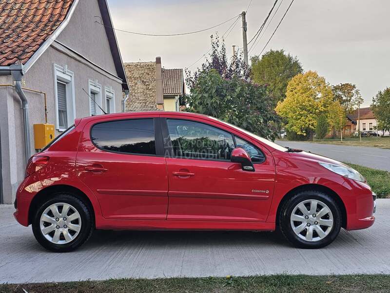 Peugeot 207 1.4