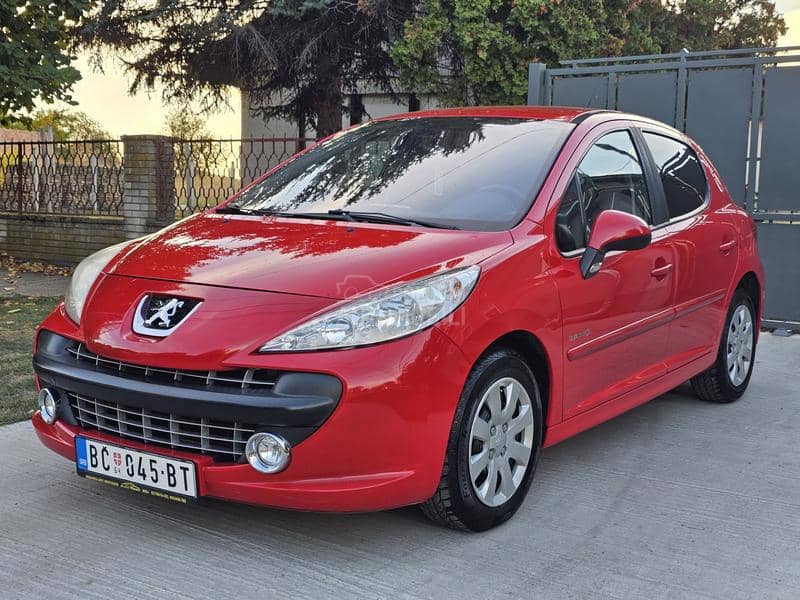 Peugeot 207 1.4