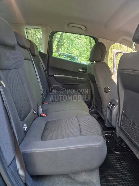 Peugeot 3008 BLUEHDI